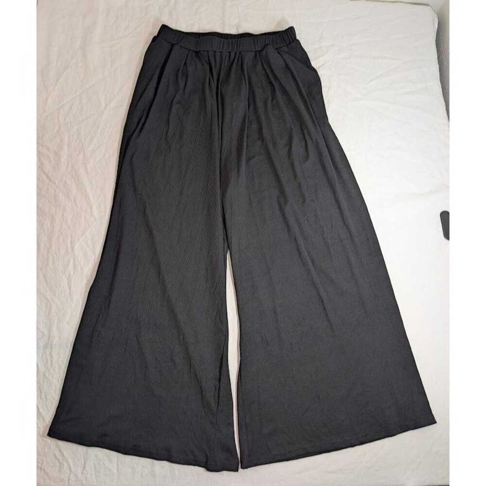 Cider NWT goucho style pants black polyester and spandex size XL O18